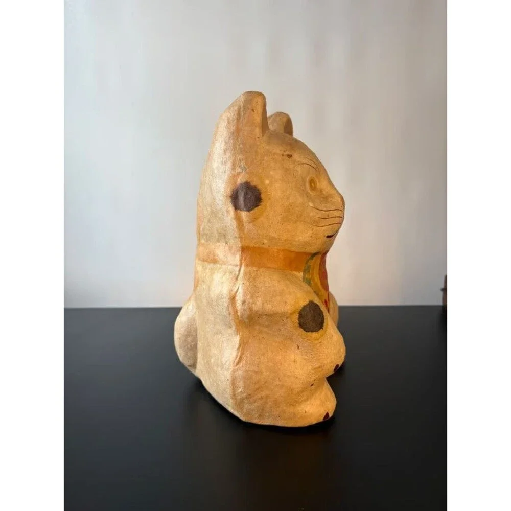 Japanese Maneki Neko Papier Mache Beckoning Cat Hariko Folk Toy 9.5 in